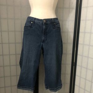 Gloria Vanderbilt Capri Jeans
